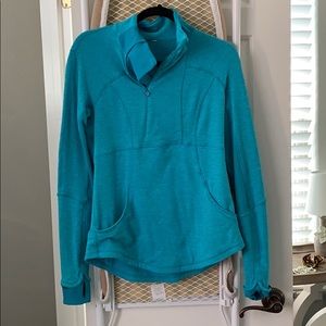 Turquoise Lululemon top